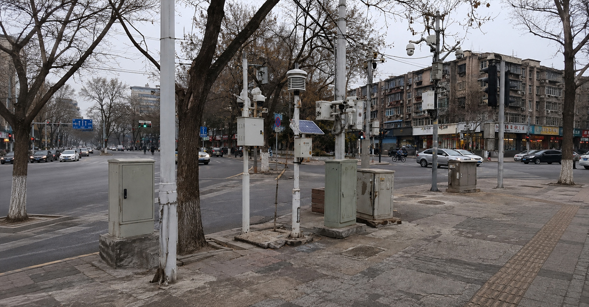 Integrated analysis of energy, computing and storage resources across urban infrastructure